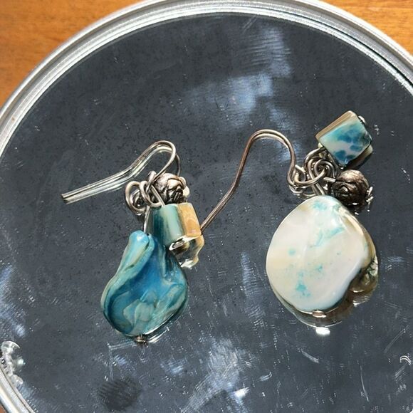 Aqua blue & white stone or shell with silver bead wire drop earrings - Picture 2 of 3